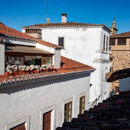 Apartamentos Cáceres Histórico CENTRO Esterno foto