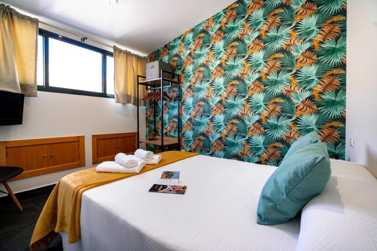 Apartamentos Cáceres Histórico CENTRO Esterno foto