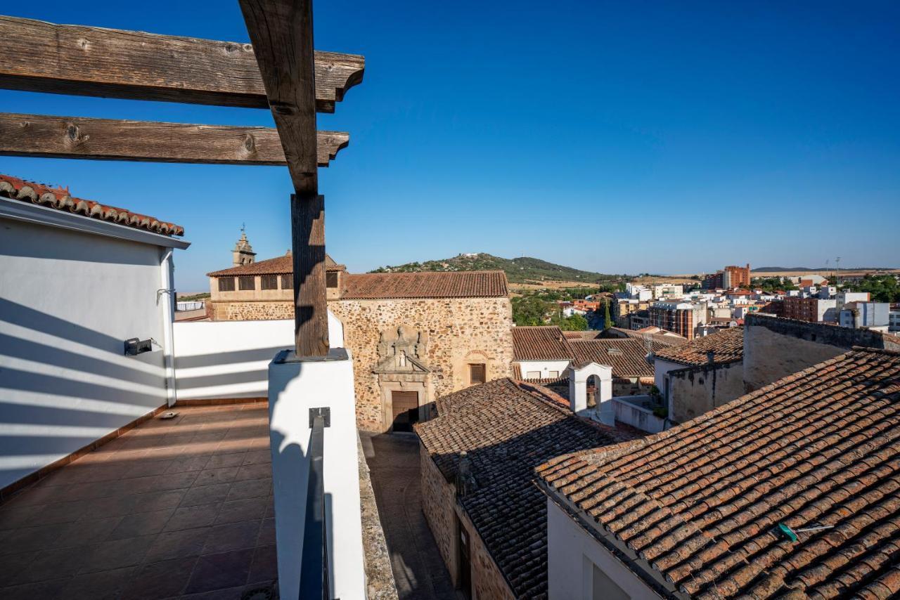 Apartamentos Cáceres Histórico CENTRO Esterno foto