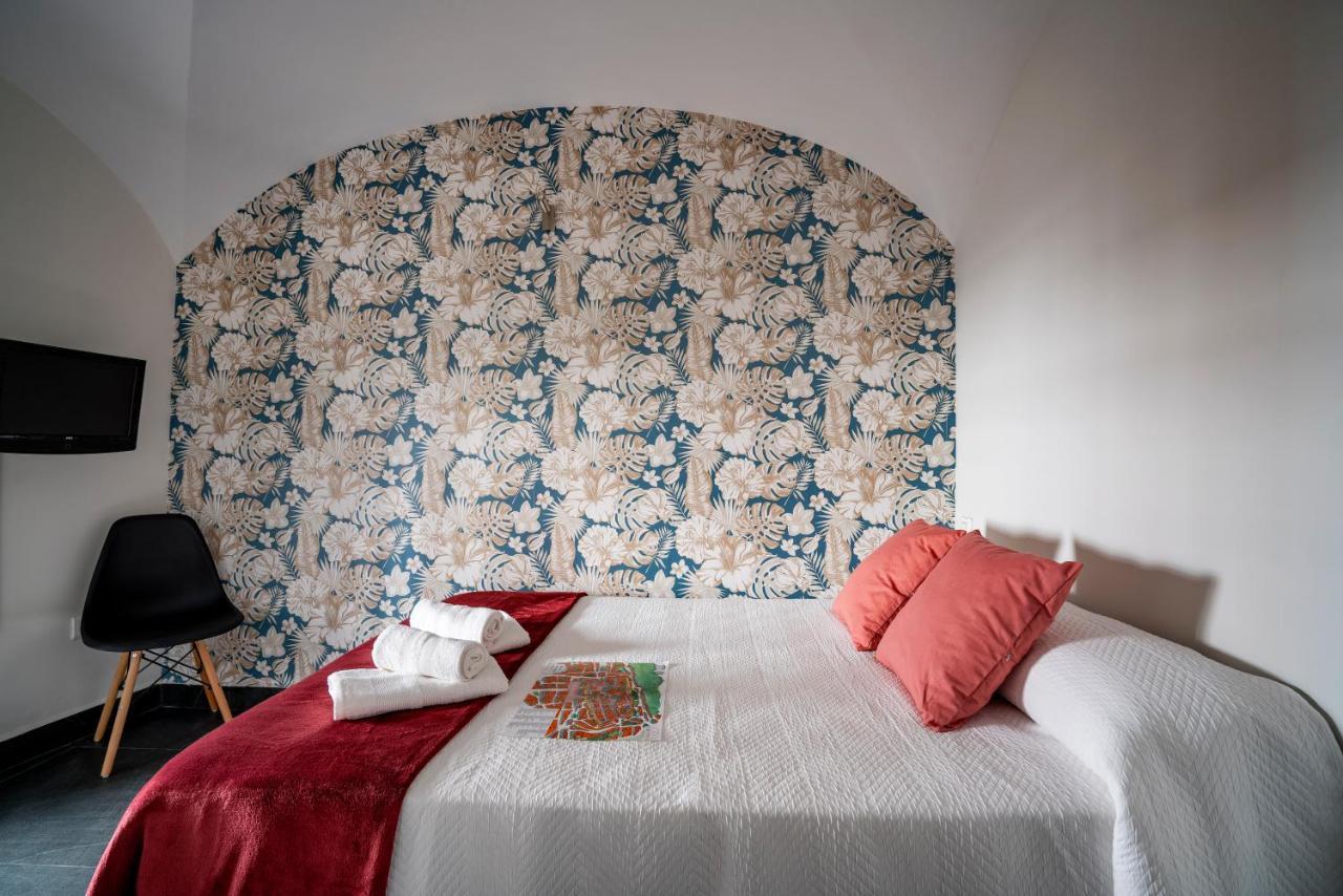 Apartamentos Cáceres Histórico CENTRO Esterno foto