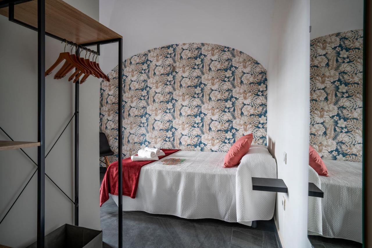 Apartamentos Cáceres Histórico CENTRO Esterno foto